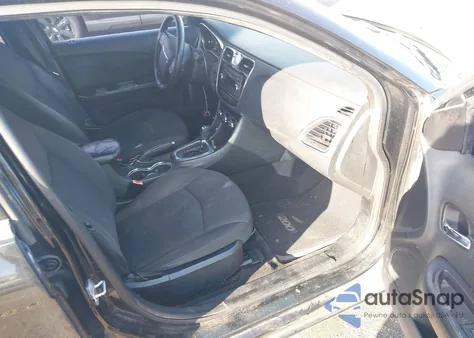 2013 Chrysler 200 Lx from USA, damaged, VIN 1C3CCBAB7DN669833